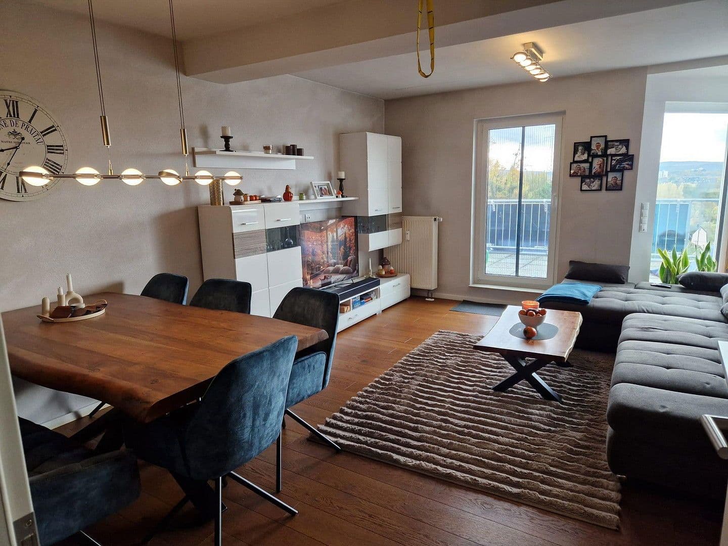 Prodej bytu 3+1 72 m², Vallendar, Porýní-Falc Prodej bytu 3+1 72 m², Vallendar, Porýní-Falc