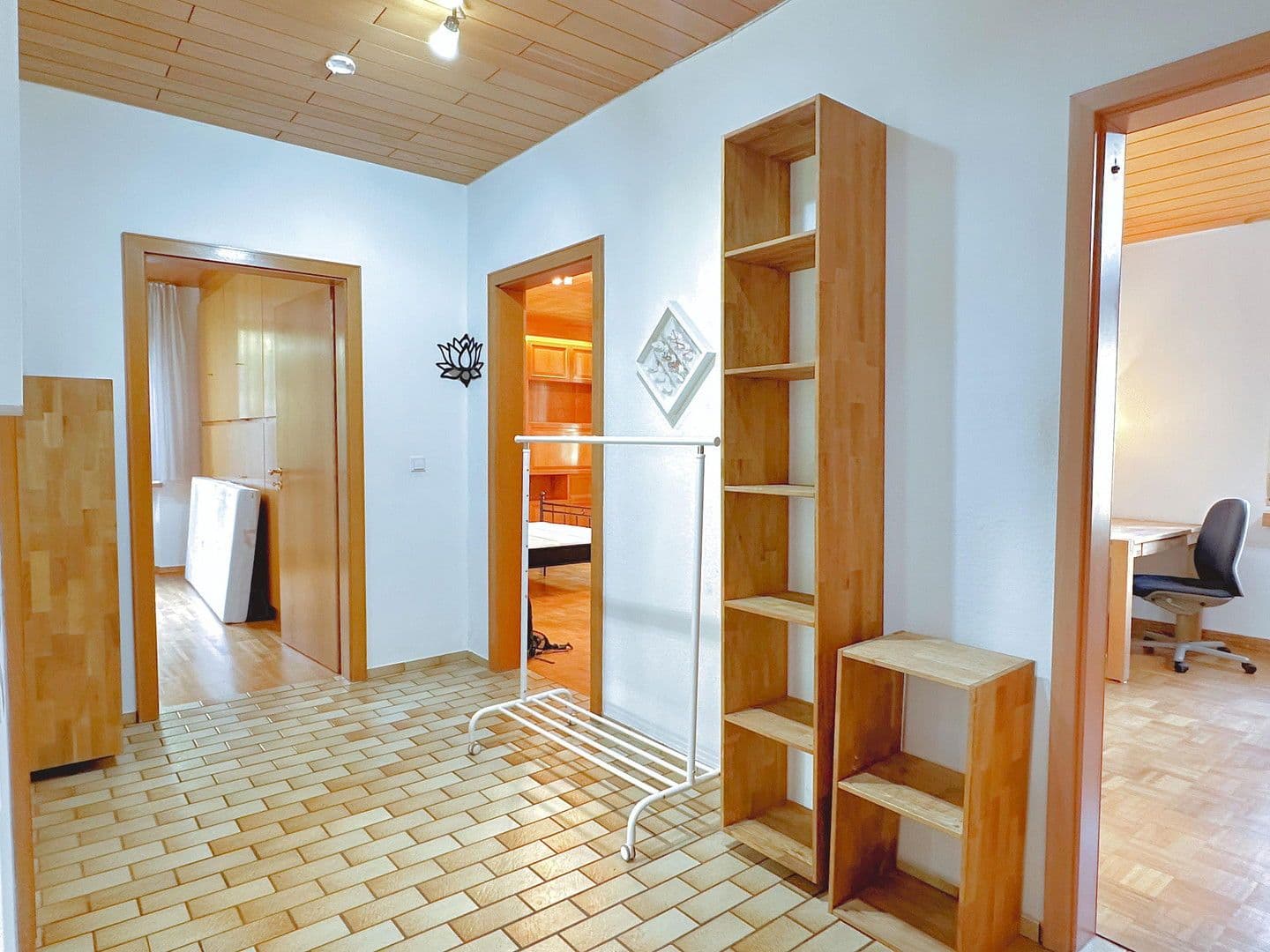 Pronájem bytu 3+1 88 m², Hebbelstraße 1, Stuttgart, Bádensko-Württembersko Pronájem bytu 3+1 88 m², Hebbelstraße 1, Stuttgart, Bádensko-Württembersko