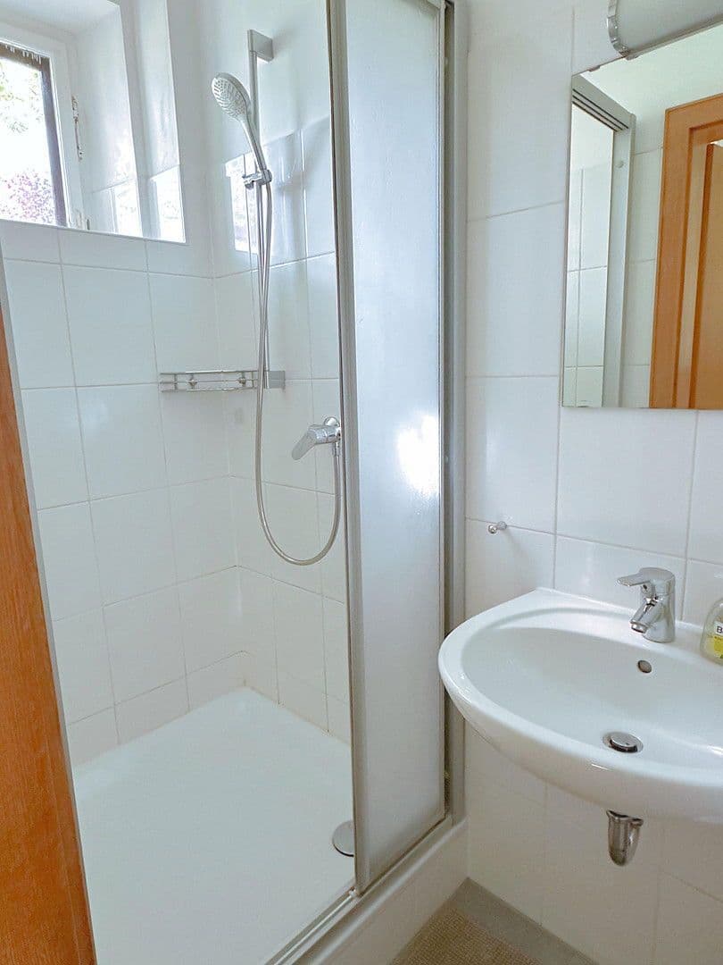 Pronájem bytu 3+1 88 m², Hebbelstraße 1, Stuttgart, Bádensko-Württembersko Pronájem bytu 3+1 88 m², Hebbelstraße 1, Stuttgart, Bádensko-Württembersko