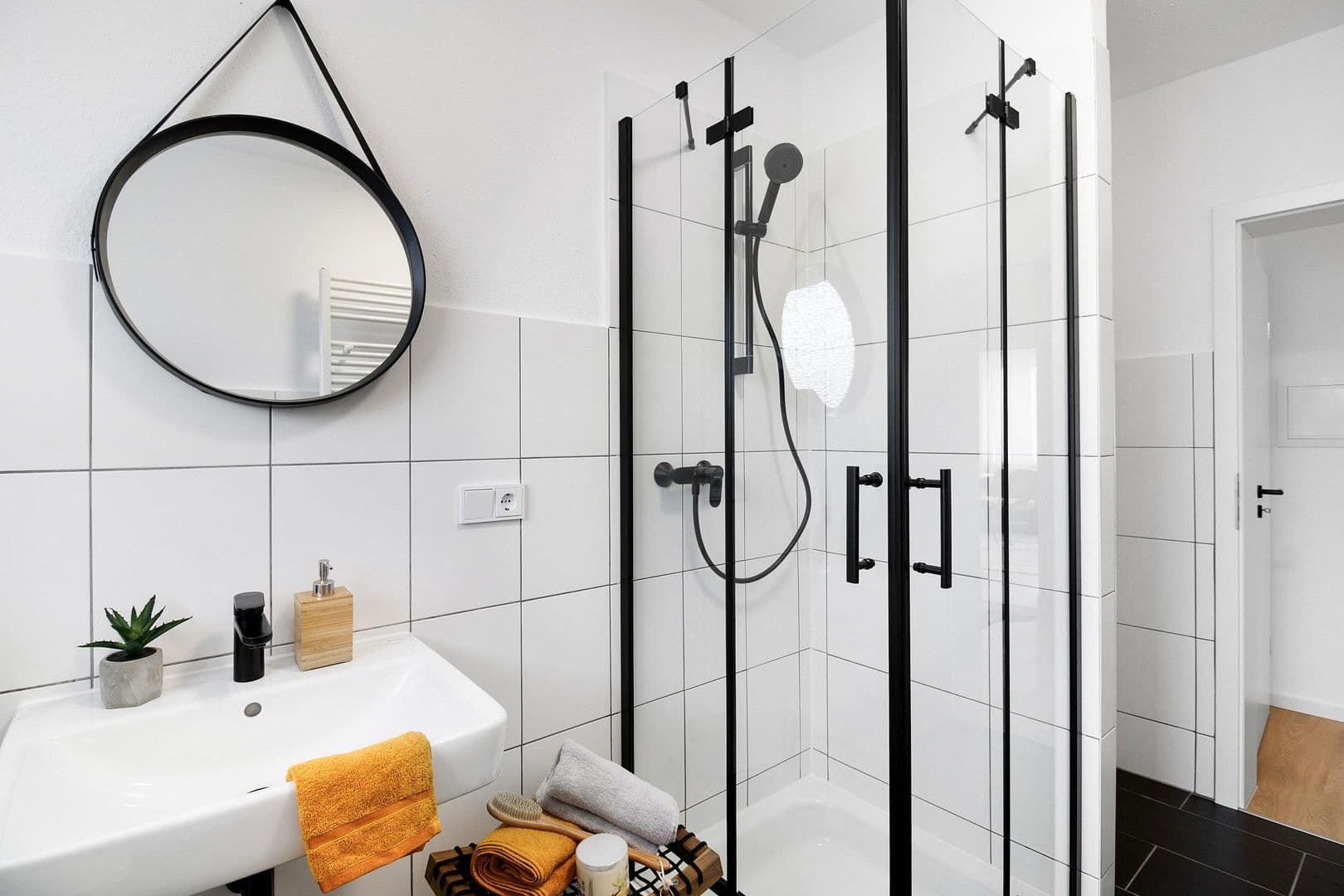 Prodej bytu 3+1 76 m², Leuschnerstraße, Paderborn, Severní Porýní-Vestfálsko Prodej bytu 3+1 76 m², Leuschnerstraße, Paderborn, Severní Porýní-Vestfálsko