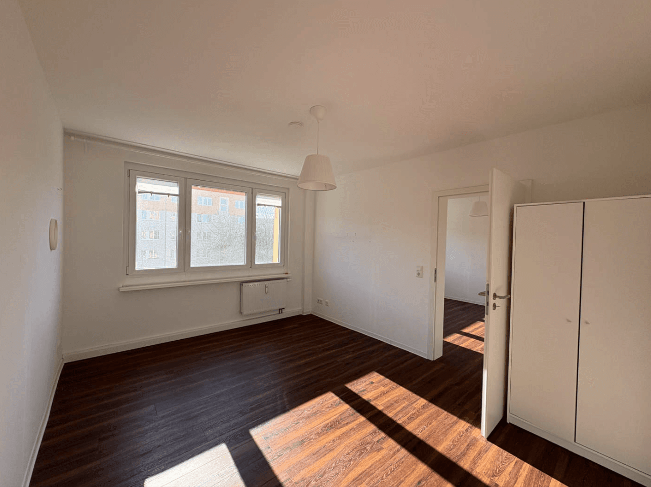 Pronájem bytu 2+1 48 m², Bernburger Str., Leipzig, Sasko Pronájem bytu 2+1 48 m², Bernburger Str., Leipzig, Sasko