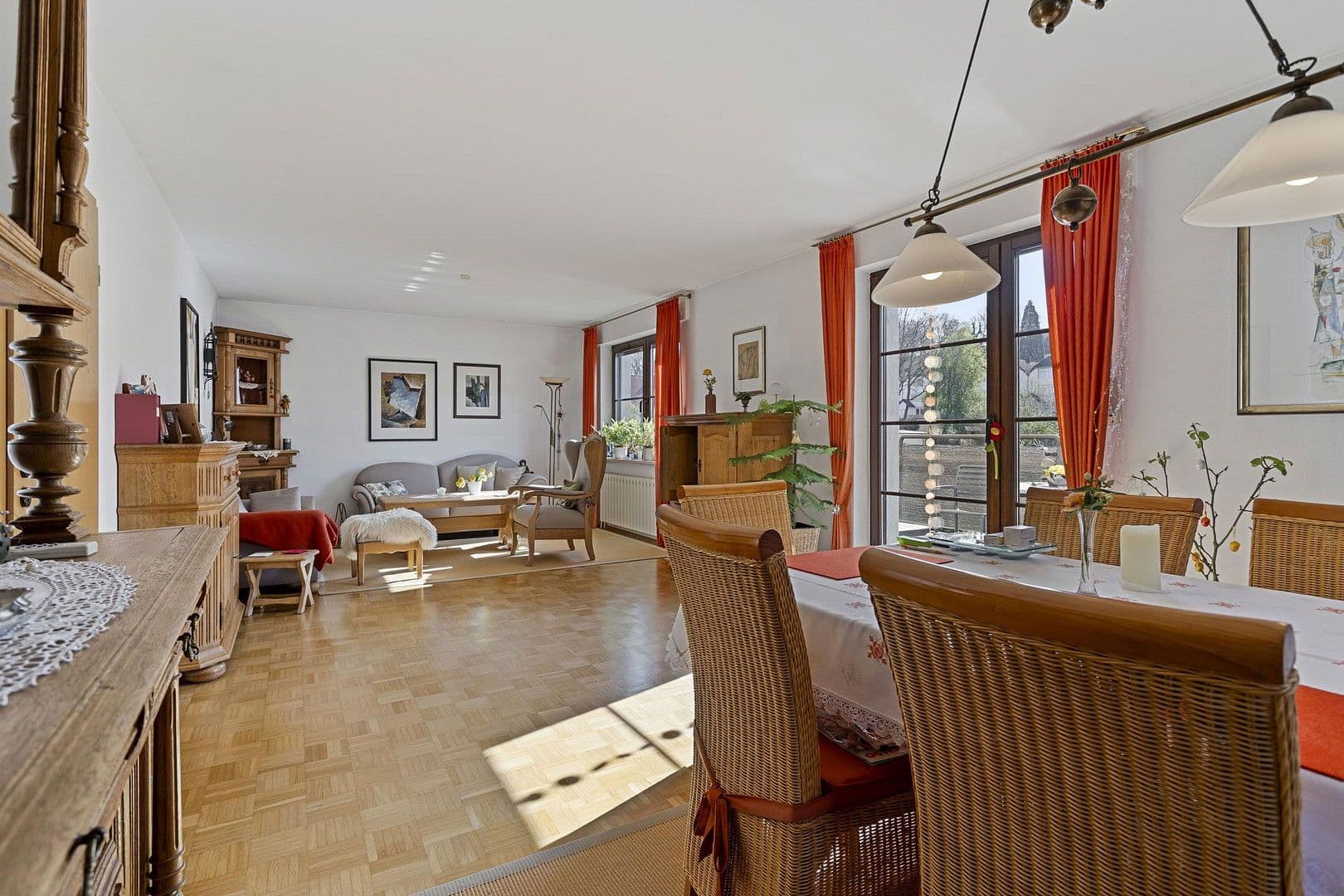 Pronájem bytu 3+1 102 m², Castrop-Rauxel, Severní Porýní-Vestfálsko Pronájem bytu 3+1 102 m², Castrop-Rauxel, Severní Porýní-Vestfálsko