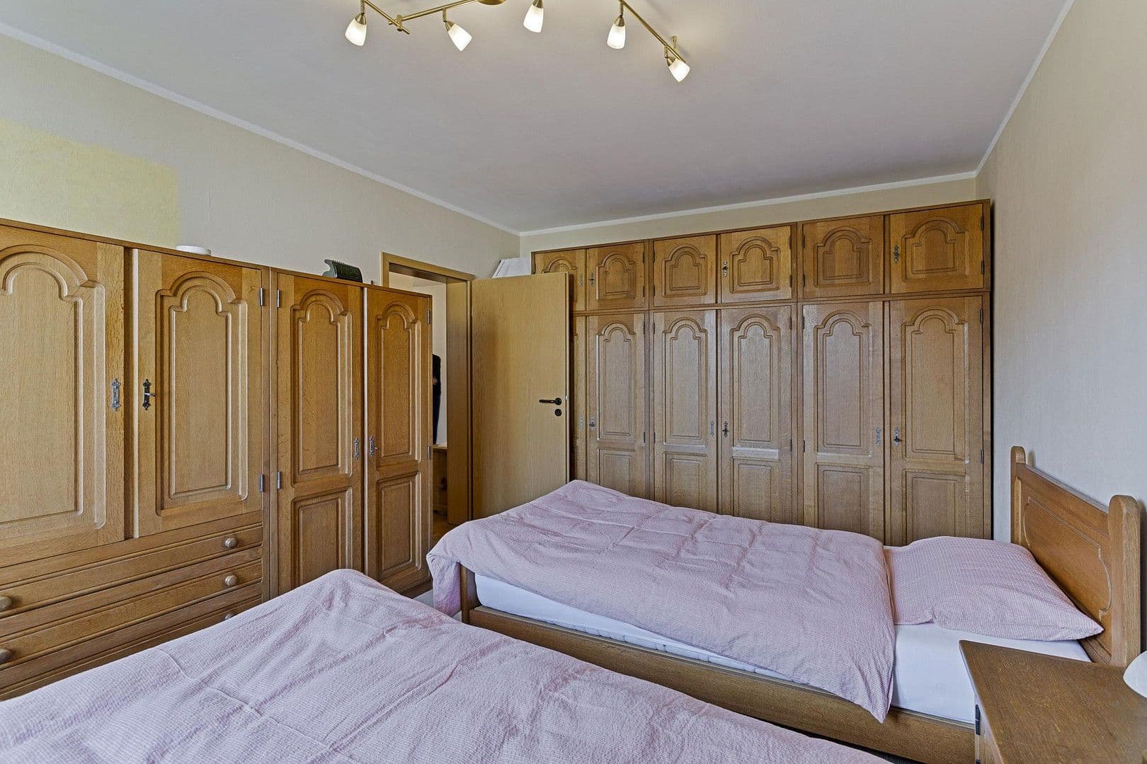 Pronájem bytu 3+1 102 m², Castrop-Rauxel, Severní Porýní-Vestfálsko Pronájem bytu 3+1 102 m², Castrop-Rauxel, Severní Porýní-Vestfálsko