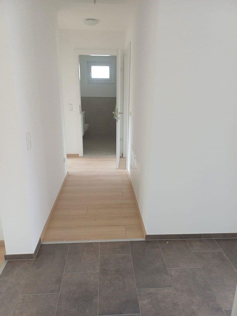 Pronájem domu 97 m², pozemek 564 m², Gerasdorf bei Wien (Oberlisse), Dolní Rakousko Pronájem domu 97 m², pozemek 564 m², Gerasdorf bei Wien (Oberlisse), Dolní Rakousko