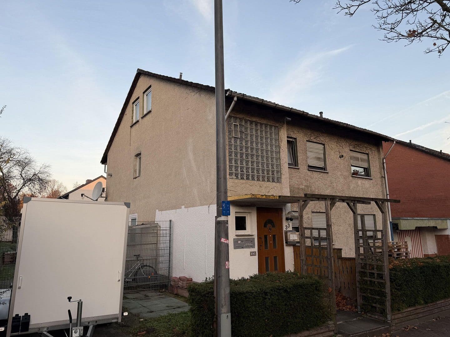 Prodej domu 196 m², pozemek 620 m², Mainz, Porýní-Falc Prodej domu 196 m², pozemek 620 m², Mainz, Porýní-Falc