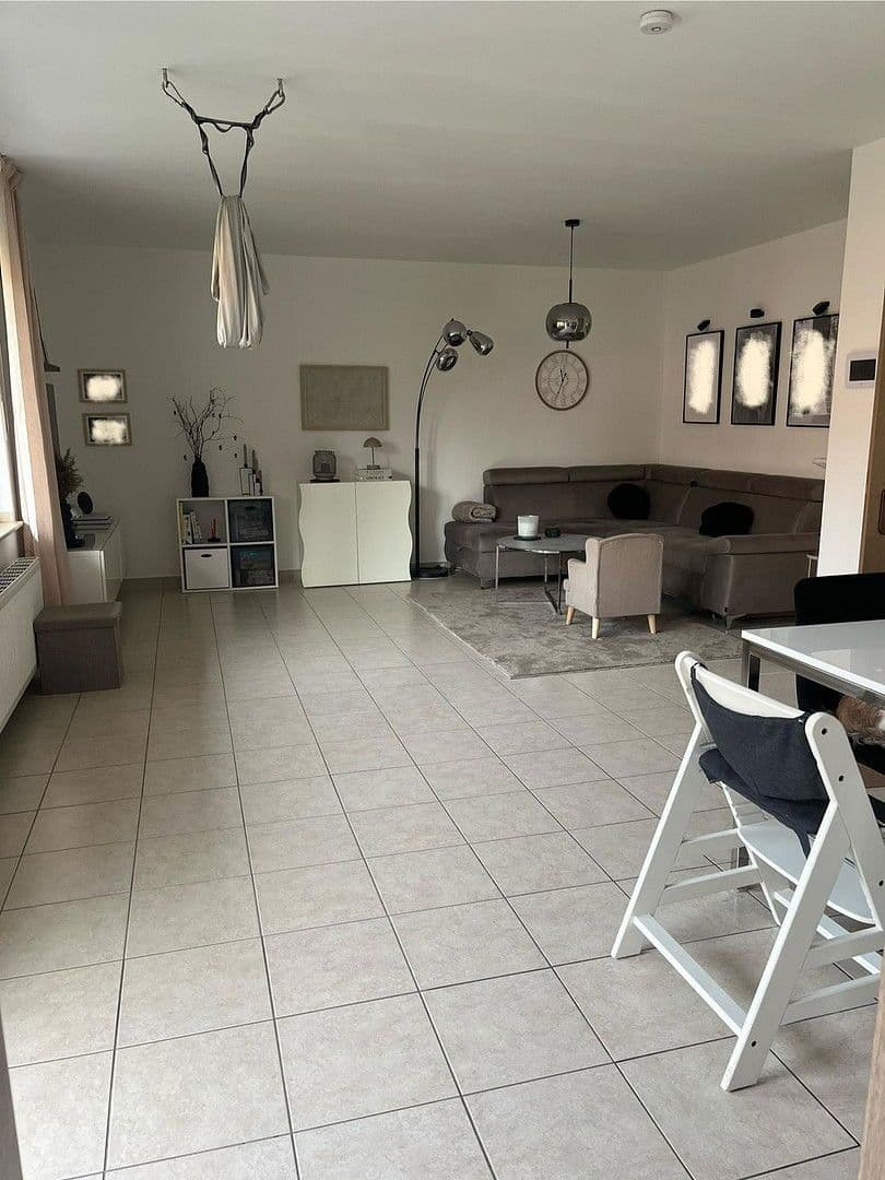 Pronájem bytu 3+1 93 m², Löhstr.33, Viersen, Severní Porýní-Vestfálsko Pronájem bytu 3+1 93 m², Löhstr.33, Viersen, Severní Porýní-Vestfálsko