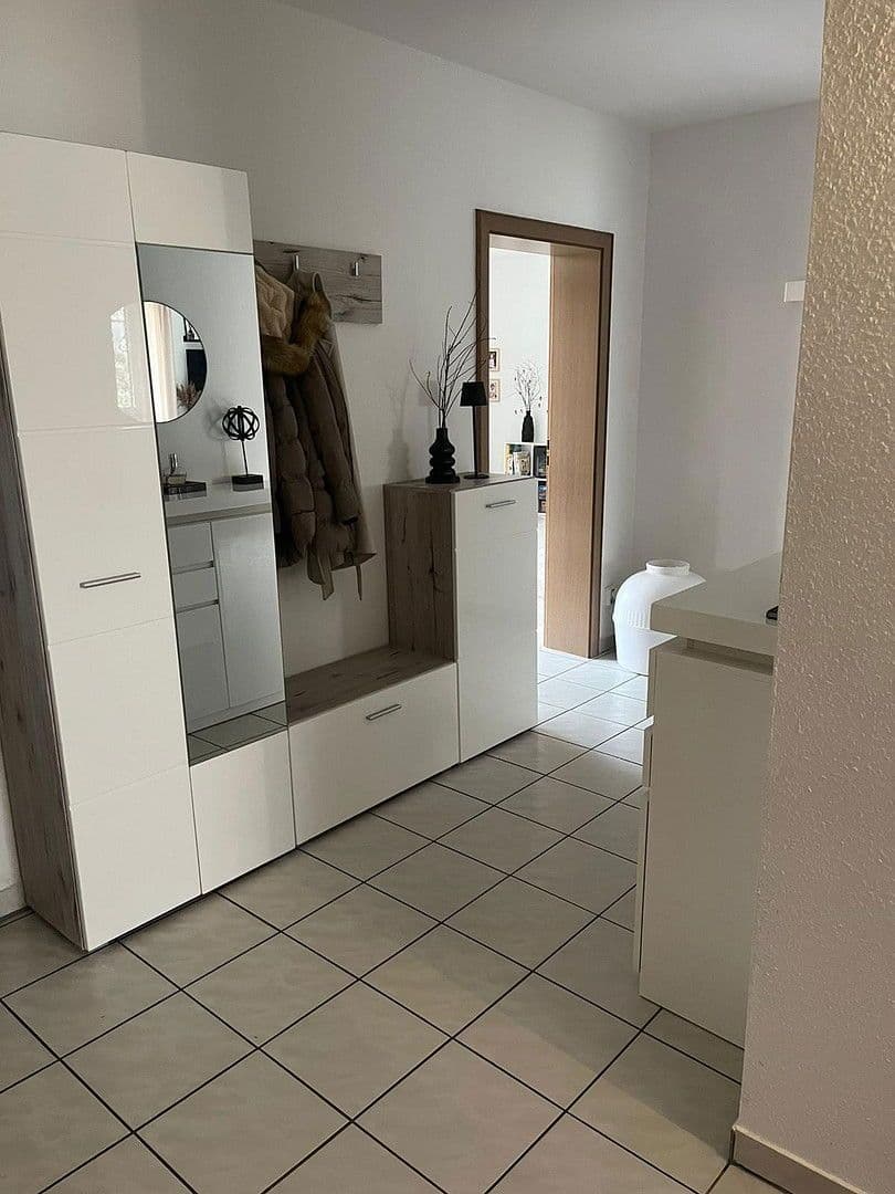 Pronájem bytu 3+1 93 m², Löhstr.33, Viersen, Severní Porýní-Vestfálsko Pronájem bytu 3+1 93 m², Löhstr.33, Viersen, Severní Porýní-Vestfálsko