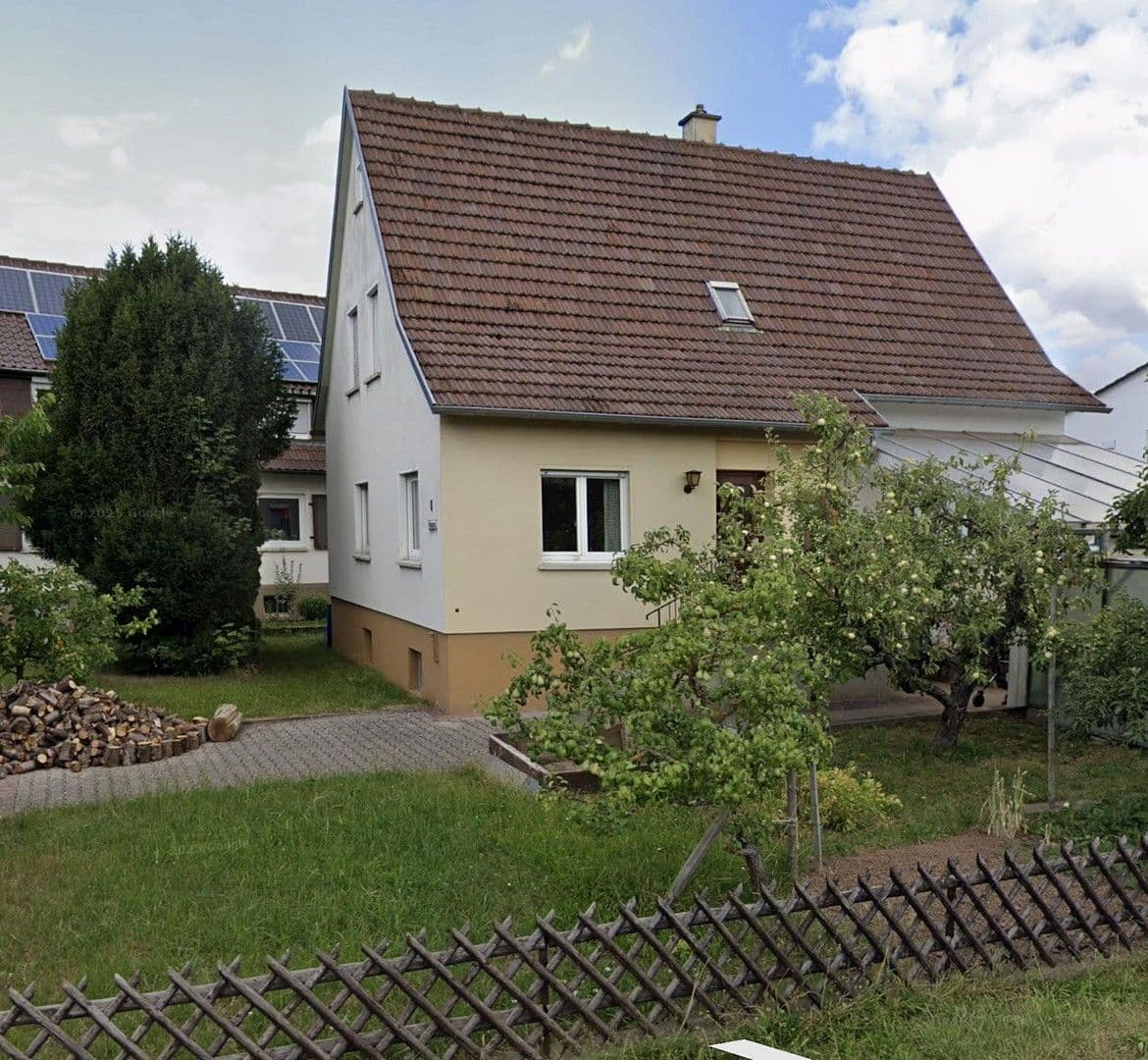 Prodej domu 120 m², pozemek 806 m², Silcherweg 2, Weil der Stadt, Bádensko-Württembersko Prodej domu 120 m², pozemek 806 m², Silcherweg 2, Weil der Stadt, Bádensko-Württembersko