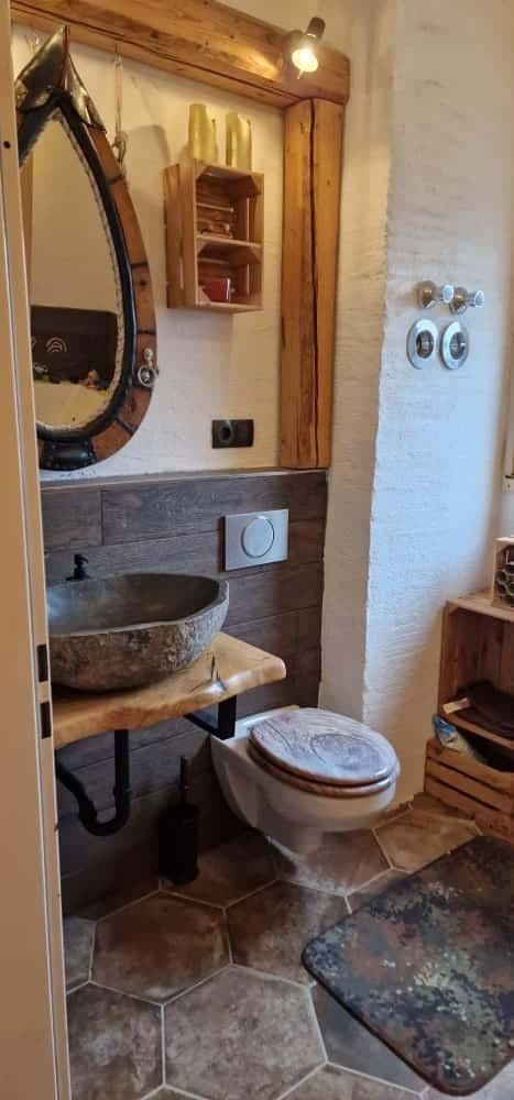 Prodej domu 486 m², pozemek 23.000 m², Bad Gottleuba-Berggießhübel, Sasko Prodej domu 486 m², pozemek 23.000 m², Bad Gottleuba-Berggießhübel, Sasko