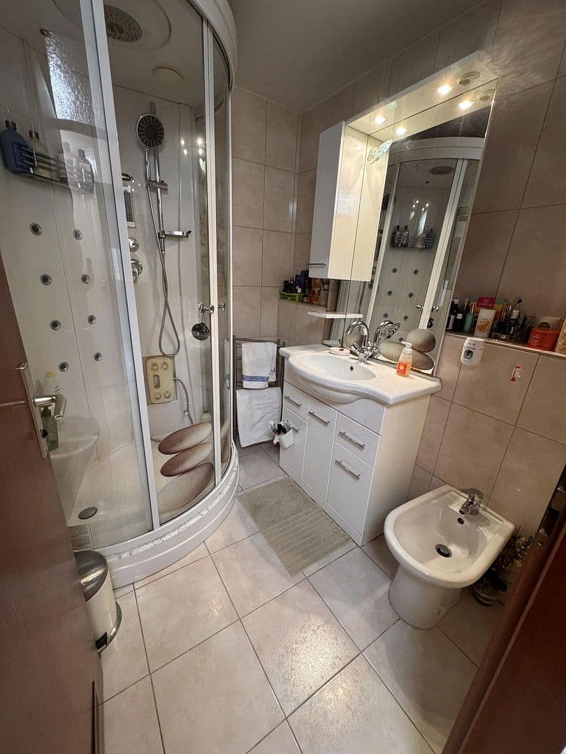 Prodej bytu 3+kk 80 m², Oberboihingen, Bádensko-Württembersko Prodej bytu 3+kk 80 m², Oberboihingen, Bádensko-Württembersko