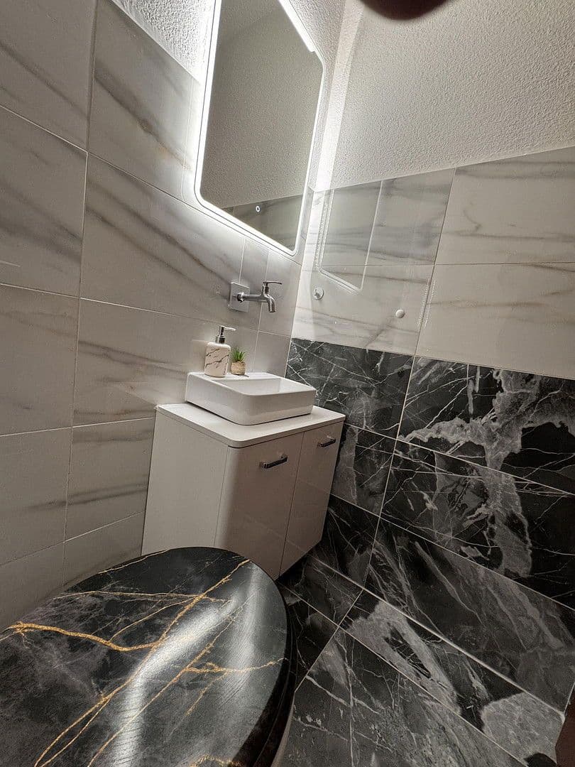 Prodej bytu 3+kk 80 m², Oberboihingen, Bádensko-Württembersko Prodej bytu 3+kk 80 m², Oberboihingen, Bádensko-Württembersko