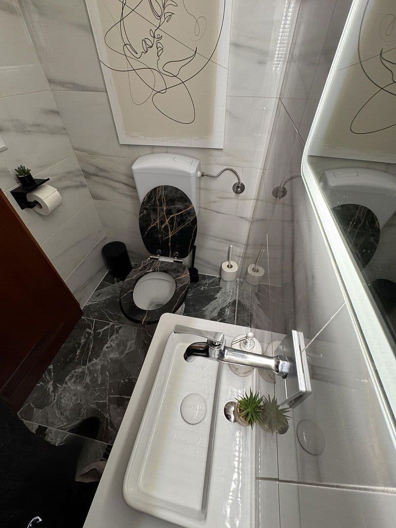 Prodej bytu 3+kk 80 m², Oberboihingen, Bádensko-Württembersko Prodej bytu 3+kk 80 m², Oberboihingen, Bádensko-Württembersko