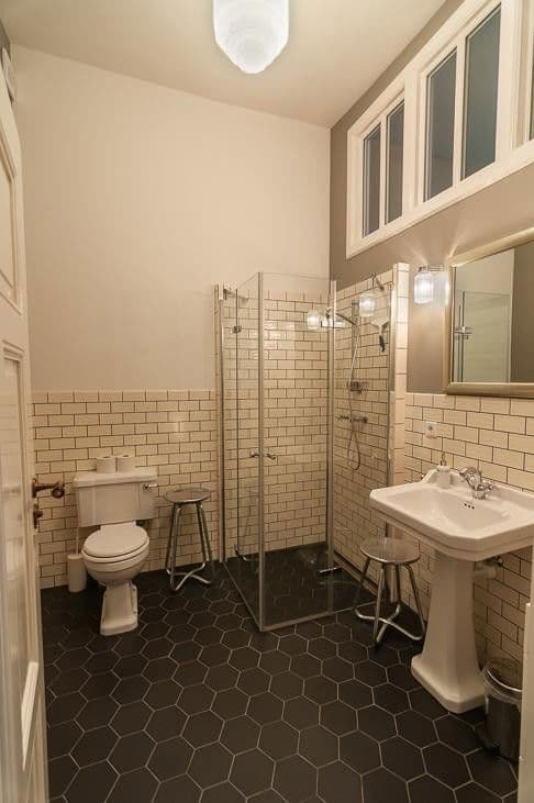 Prodej bytu 4+1 151 m², Berlin, Berlín Prodej bytu 4+1 151 m², Berlin, Berlín