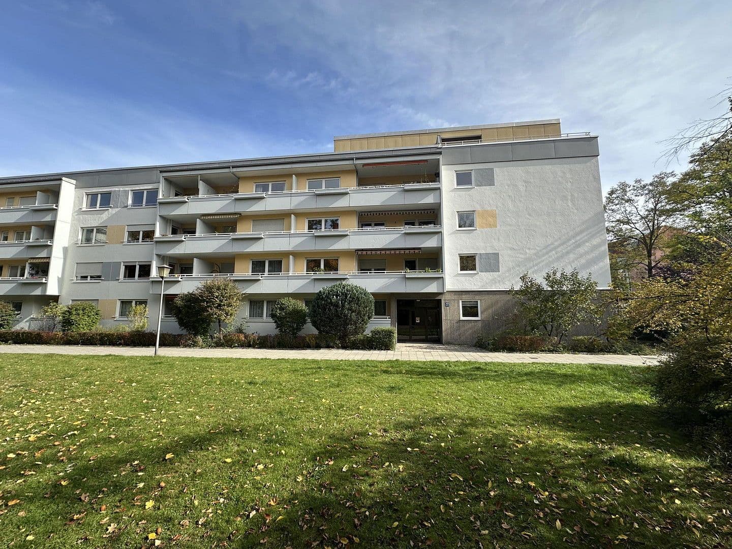 Prodej bytu 1+kk 49 m², Tölzer Straße 45, München, Bavorsko Prodej bytu 1+kk 49 m², Tölzer Straße 45, München, Bavorsko