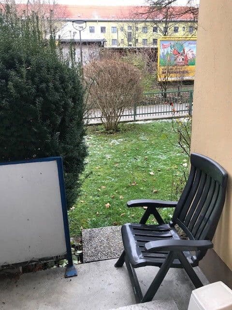 Pronájem bytu 2+1 44 m², Martin Behaim Str. 2, München, Bavorsko Pronájem bytu 2+1 44 m², Martin Behaim Str. 2, München, Bavorsko