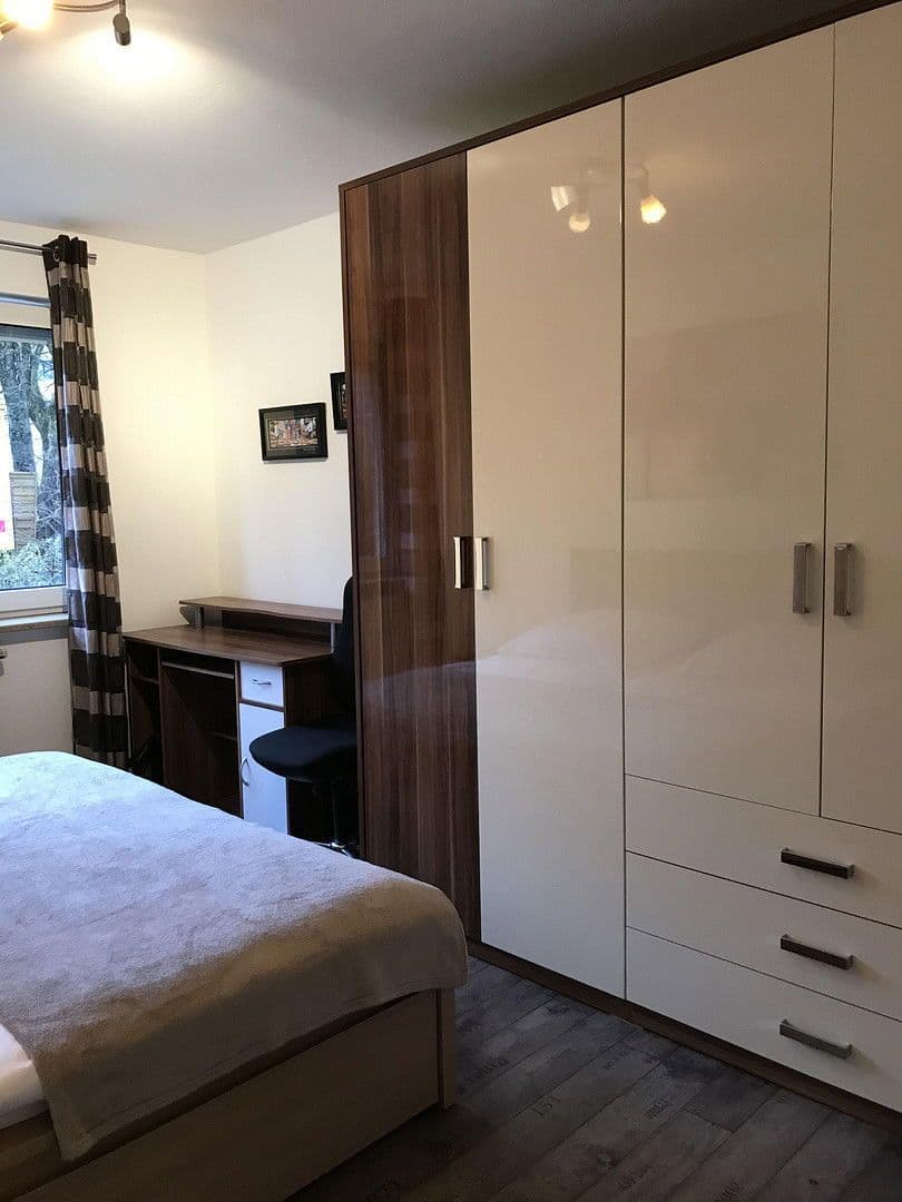 Pronájem bytu 2+1 44 m², Martin Behaim Str. 2, München, Bavorsko Pronájem bytu 2+1 44 m², Martin Behaim Str. 2, München, Bavorsko