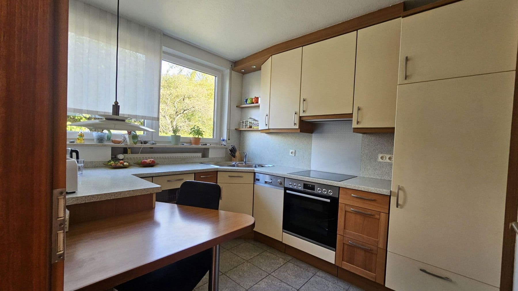 Prodej domu 100 m², pozemek 610 m², Ingolstadt, Bavorsko Prodej domu 100 m², pozemek 610 m², Ingolstadt, Bavorsko