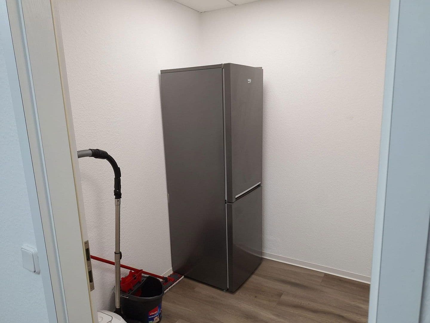 Pronájem kanceláře 165 m², Wuppertal, Severní Porýní-Vestfálsko Pronájem kanceláře 165 m², Wuppertal, Severní Porýní-Vestfálsko