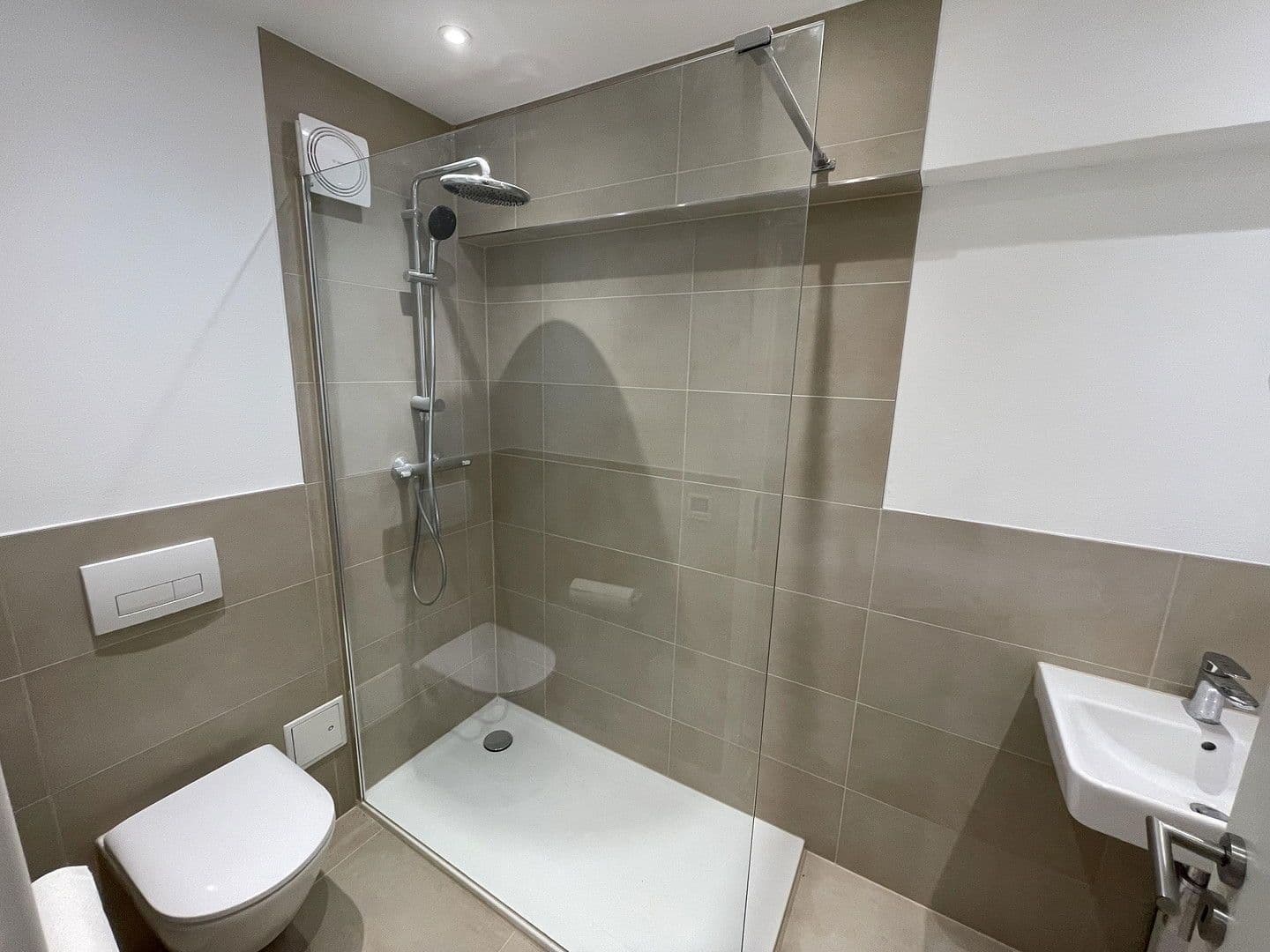 Pronájem bytu 3+1 78 m², Stadthausstrasse 9-11, Mainz, Porýní-Falc Pronájem bytu 3+1 78 m², Stadthausstrasse 9-11, Mainz, Porýní-Falc