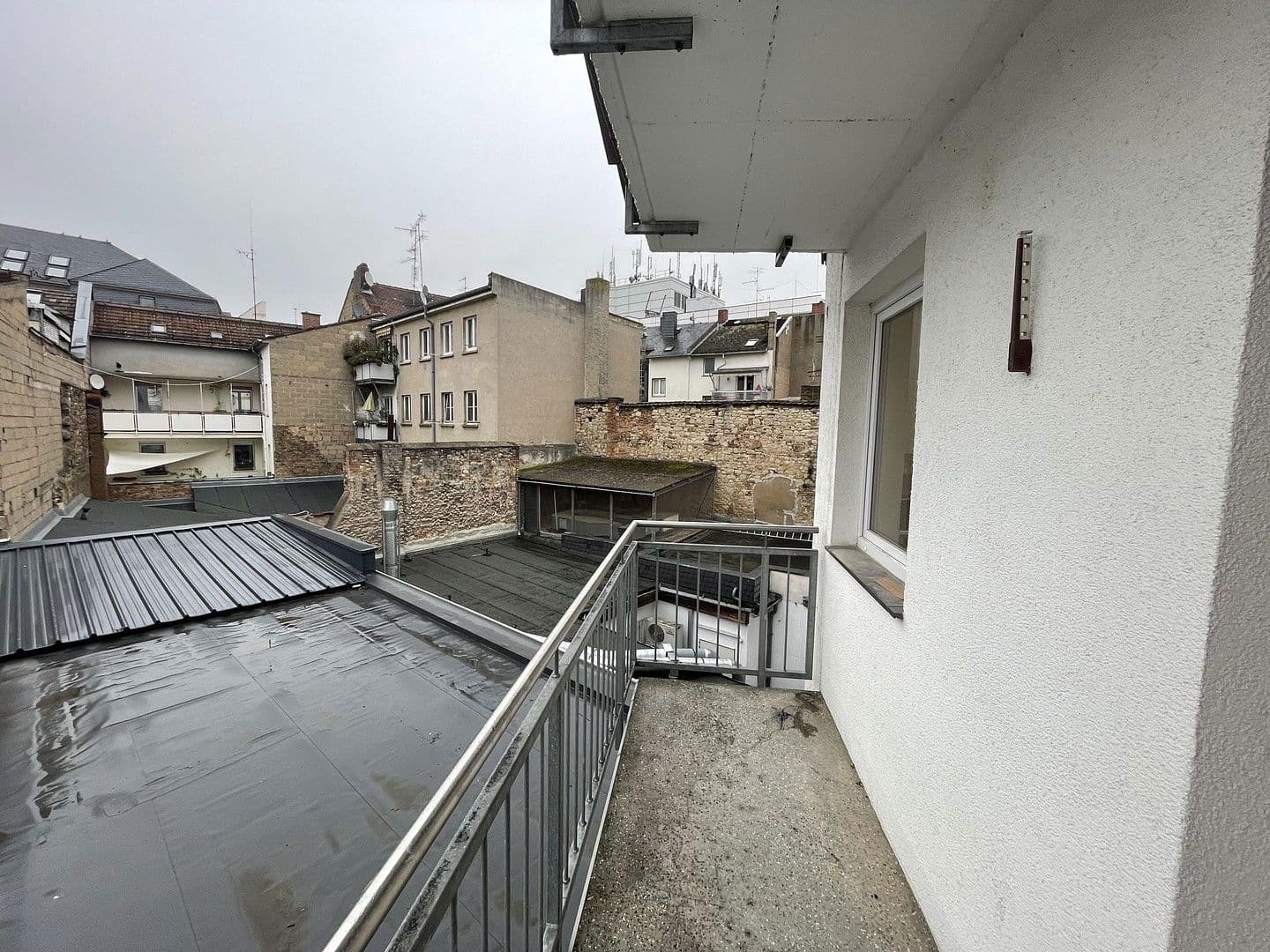 Pronájem bytu 3+1 78 m², Stadthausstrasse 9-11, Mainz, Porýní-Falc Pronájem bytu 3+1 78 m², Stadthausstrasse 9-11, Mainz, Porýní-Falc