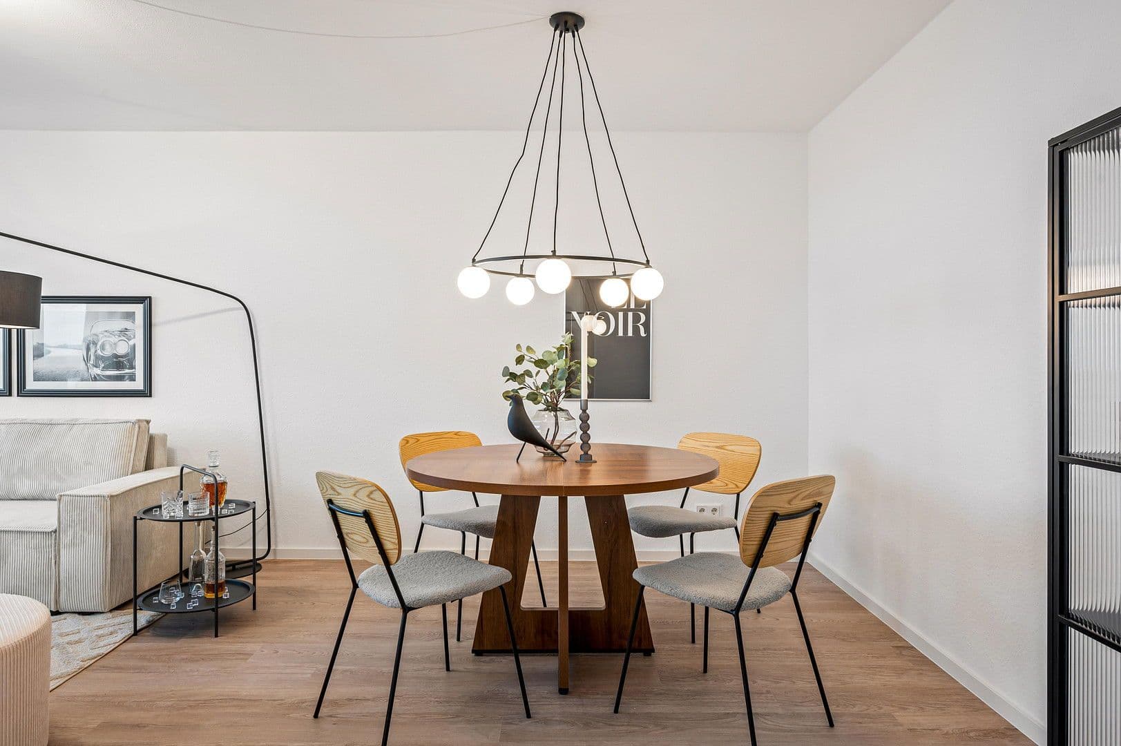 Prodej bytu 3+1 88 m², Breslauer Straße 2, Taunusstein, Hessen Prodej bytu 3+1 88 m², Breslauer Straße 2, Taunusstein, Hessen