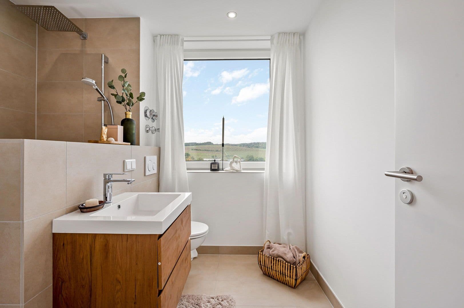 Prodej bytu 3+1 88 m², Breslauer Straße 2, Taunusstein, Hessen Prodej bytu 3+1 88 m², Breslauer Straße 2, Taunusstein, Hessen