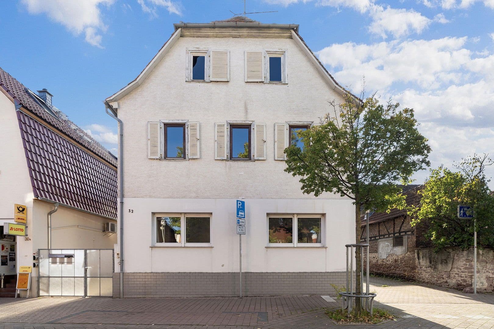 Prodej domu 170 m², pozemek 378 m², Langgasse 32, Mörfelden-Walldorf, Hessen Prodej domu 170 m², pozemek 378 m², Langgasse 32, Mörfelden-Walldorf, Hessen