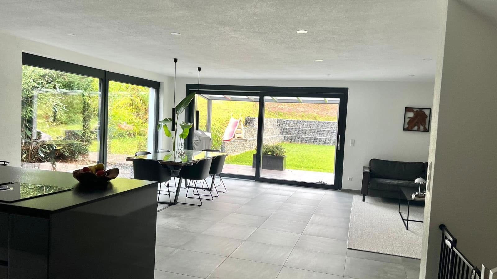 Prodej domu 194 m², pozemek 730 m², Weinstr. 47/1, Oberderdingen, Bádensko-Württembersko Prodej domu 194 m², pozemek 730 m², Weinstr. 47/1, Oberderdingen, Bádensko-Württembersko