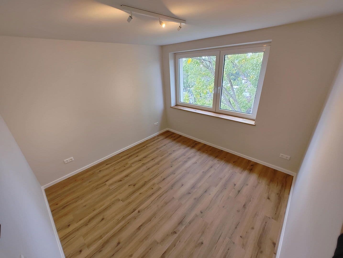 Prodej bytu 3+1 75 m², Oddernskamp 1, Hamburg-Lokstedt, Hamburg Prodej bytu 3+1 75 m², Oddernskamp 1, Hamburg-Lokstedt, Hamburg