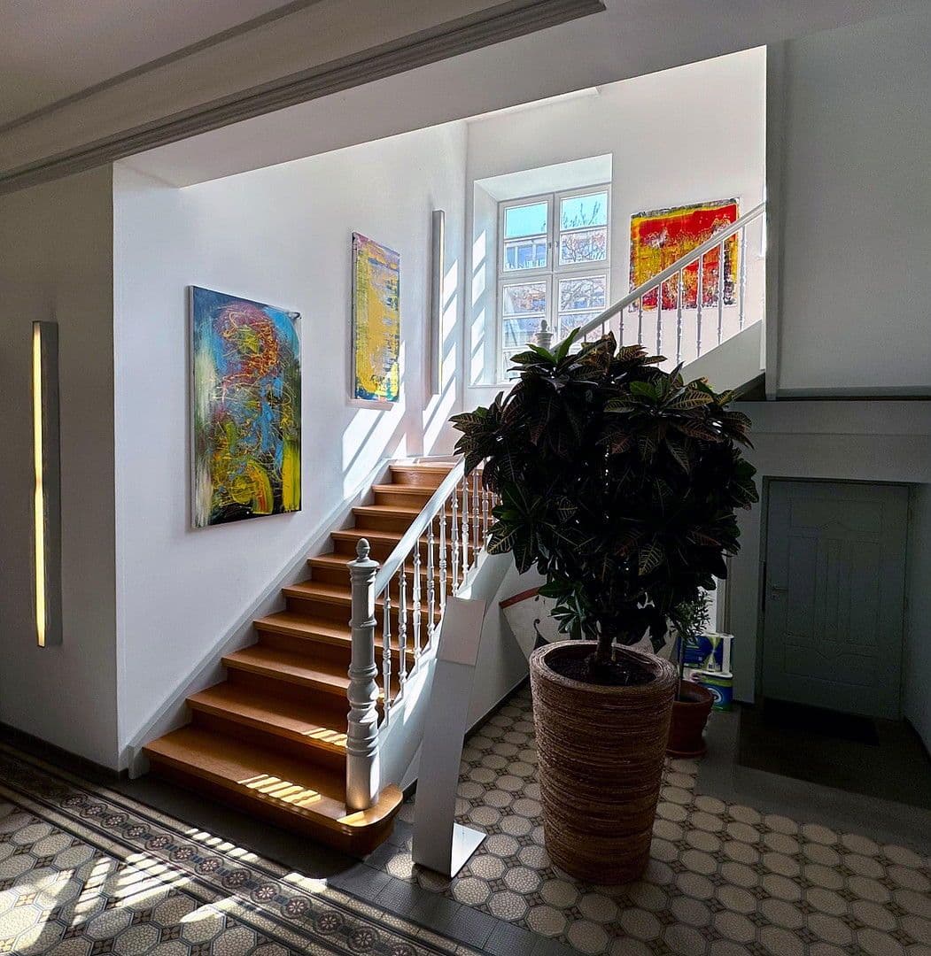 Pronájem kanceláře 400 m², Ludwigsburg, Bádensko-Württembersko Pronájem kanceláře 400 m², Ludwigsburg, Bádensko-Württembersko