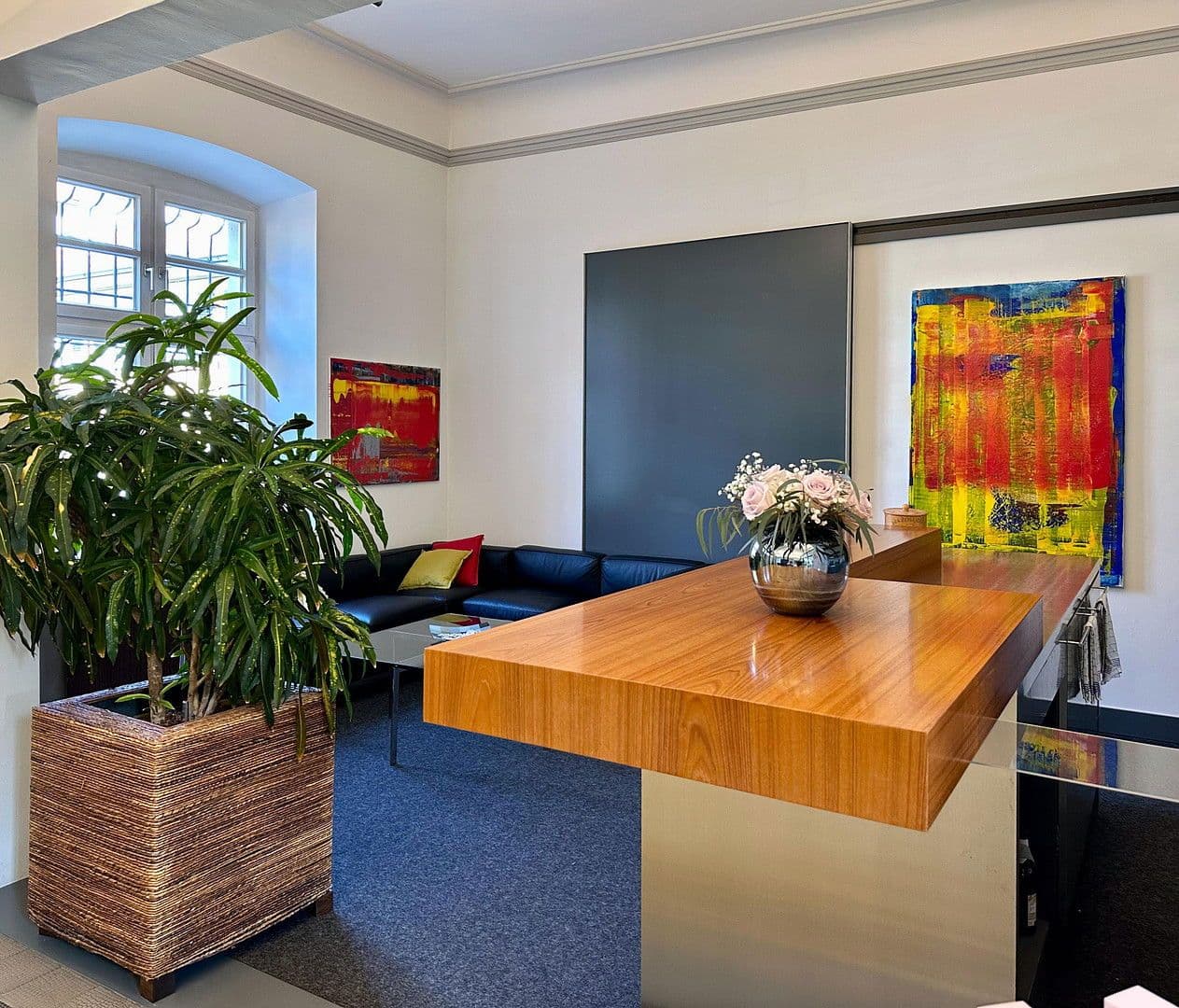 Pronájem kanceláře 400 m², Ludwigsburg, Bádensko-Württembersko Pronájem kanceláře 400 m², Ludwigsburg, Bádensko-Württembersko