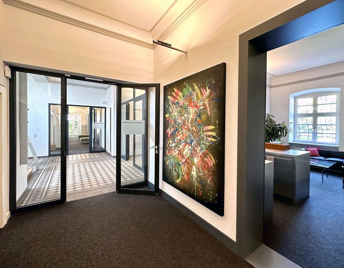 Pronájem kanceláře 400 m², Ludwigsburg, Bádensko-Württembersko Pronájem kanceláře 400 m², Ludwigsburg, Bádensko-Württembersko