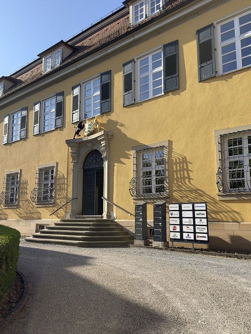 Pronájem kanceláře 400 m², Ludwigsburg, Bádensko-Württembersko Pronájem kanceláře 400 m², Ludwigsburg, Bádensko-Württembersko