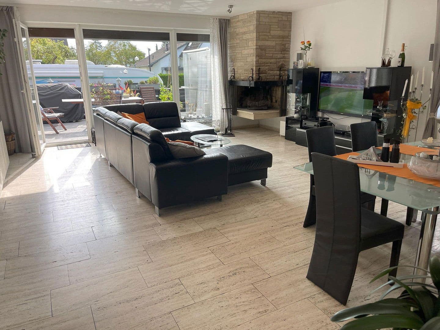 Prodej domu 210 m², pozemek 970 m², Hannover, Dolní Sasko Prodej domu 210 m², pozemek 970 m², Hannover, Dolní Sasko