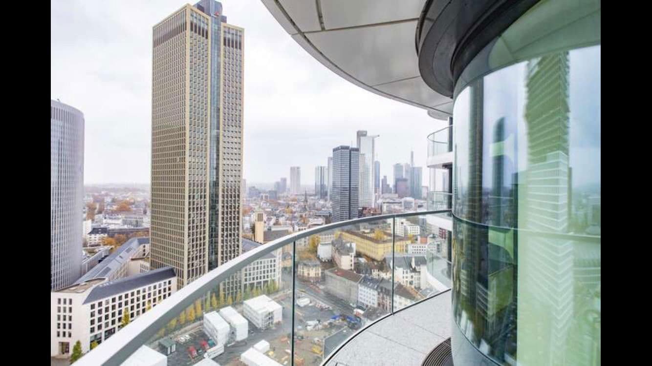 Pronájem bytu 3+1 88 m², Europa Allee 2, Frankfurt, Hessen Pronájem bytu 3+1 88 m², Europa Allee 2, Frankfurt, Hessen