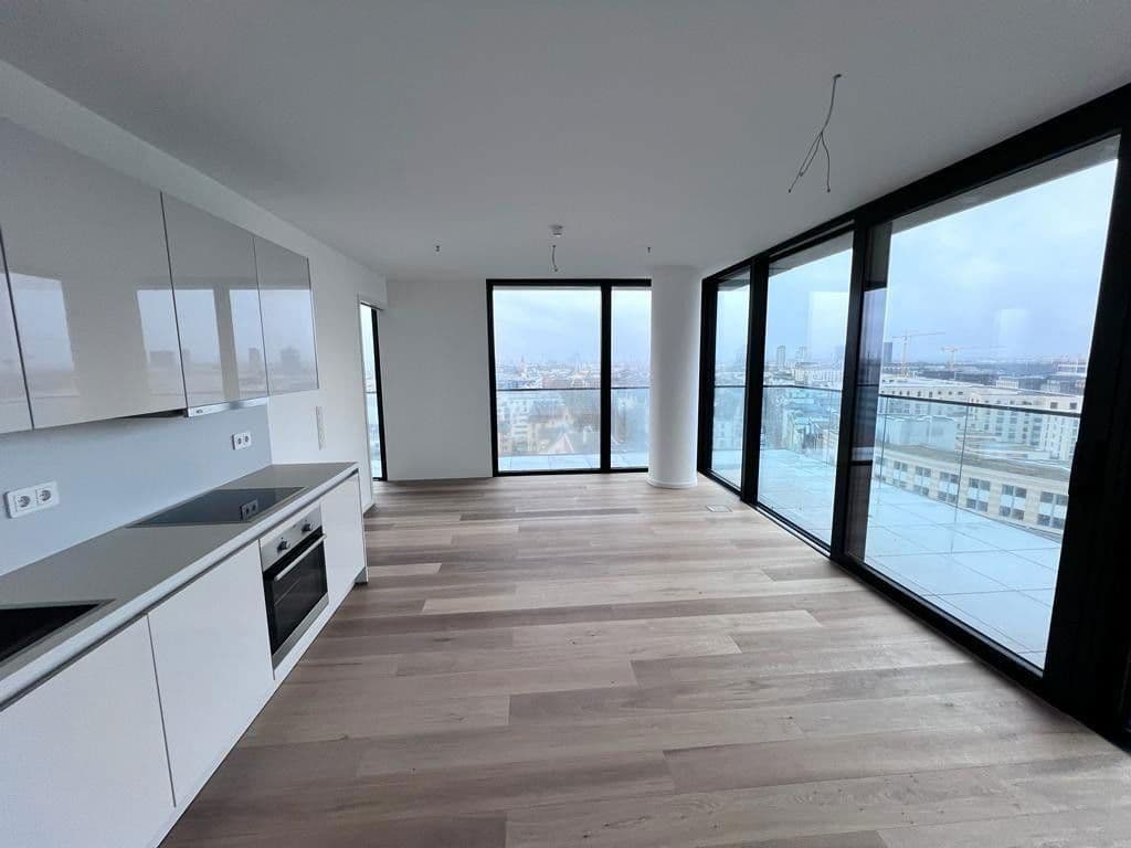 Pronájem bytu 2+1 63 m², Europa Allee 11, Frankfurt, Hessen Pronájem bytu 2+1 63 m², Europa Allee 11, Frankfurt, Hessen