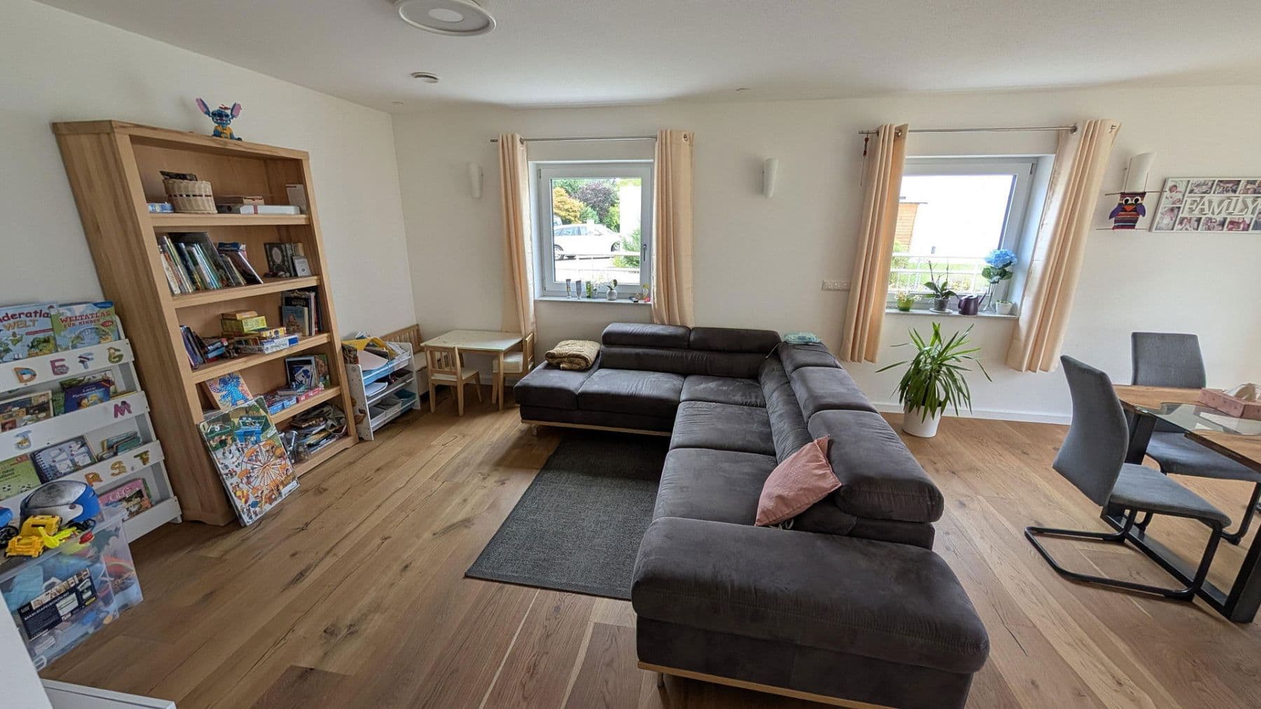 Pronájem domu 190 m², pozemek 578 m², Haiming, Bavorsko Pronájem domu 190 m², pozemek 578 m², Haiming, Bavorsko