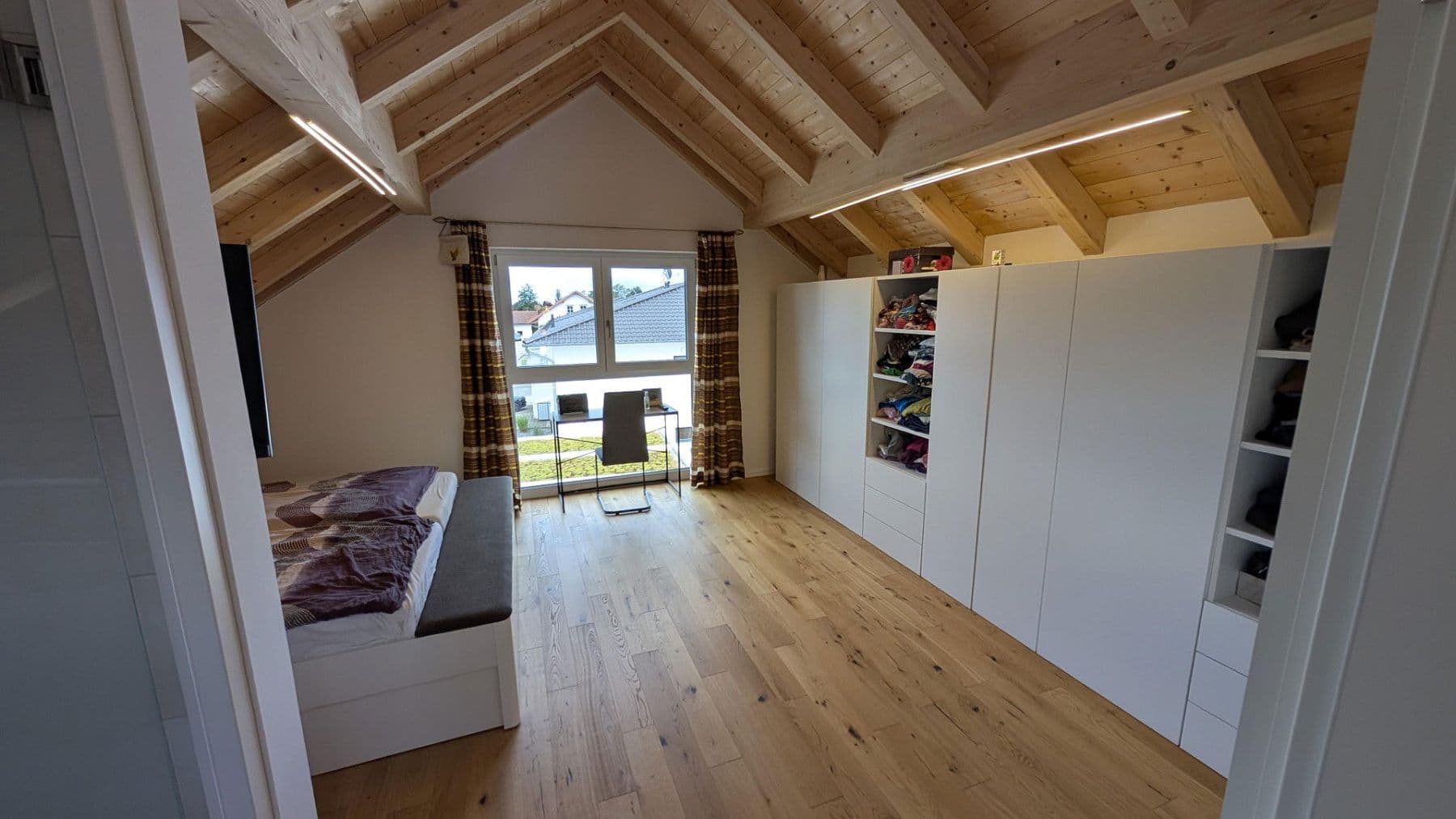 Pronájem domu 190 m², pozemek 578 m², Haiming, Bavorsko Pronájem domu 190 m², pozemek 578 m², Haiming, Bavorsko