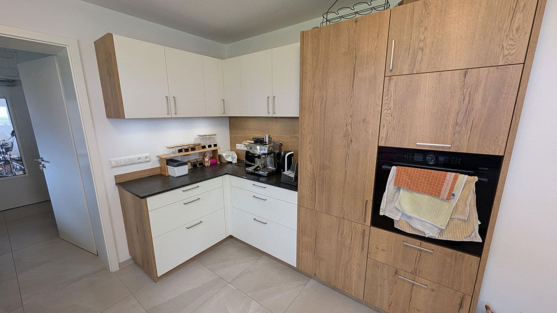 Pronájem domu 190 m², pozemek 578 m², Haiming, Bavorsko Pronájem domu 190 m², pozemek 578 m², Haiming, Bavorsko