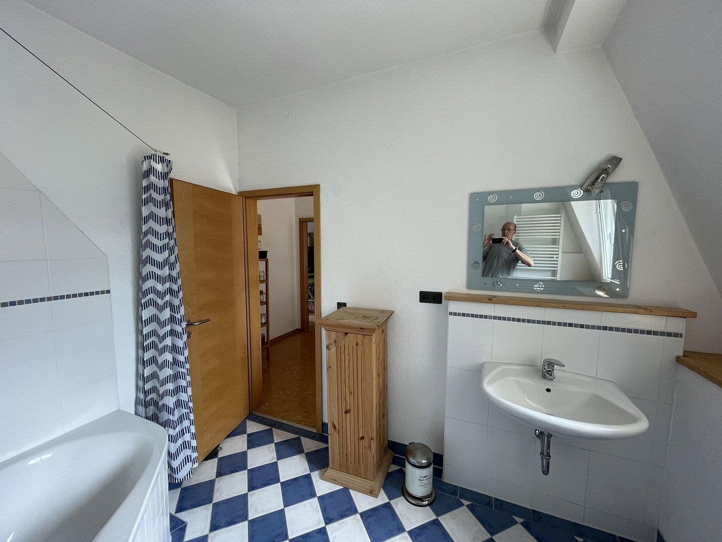 Prodej domu 140 m², pozemek 200 m², Kirchstraße 28, Traben-Trarbach, Porýní-Falc Prodej domu 140 m², pozemek 200 m², Kirchstraße 28, Traben-Trarbach, Porýní-Falc