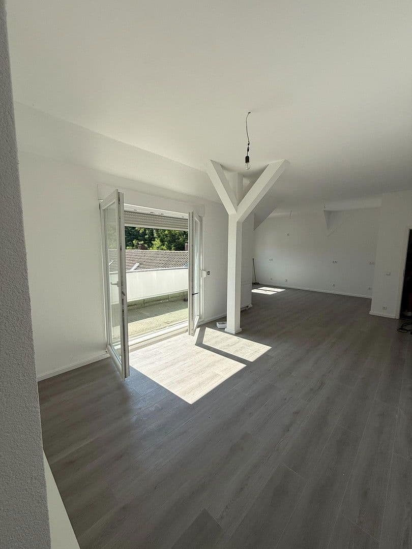 Prodej bytu 3+kk 77 m², Gartenstr. 87, Backnang, Bádensko-Württembersko Prodej bytu 3+kk 77 m², Gartenstr. 87, Backnang, Bádensko-Württembersko