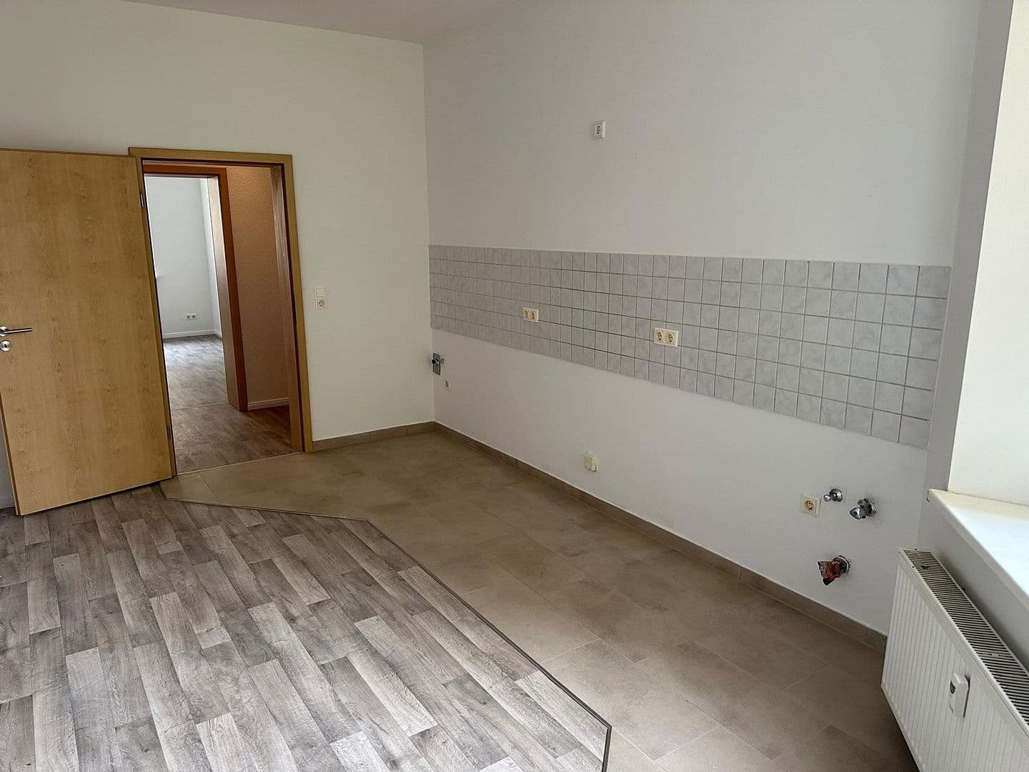 Prodej domu 472 m², pozemek 230 m², Jahnstraße 13, Brandenburg an der Havel, Braniborsko Prodej domu 472 m², pozemek 230 m², Jahnstraße 13, Brandenburg an der Havel, Braniborsko