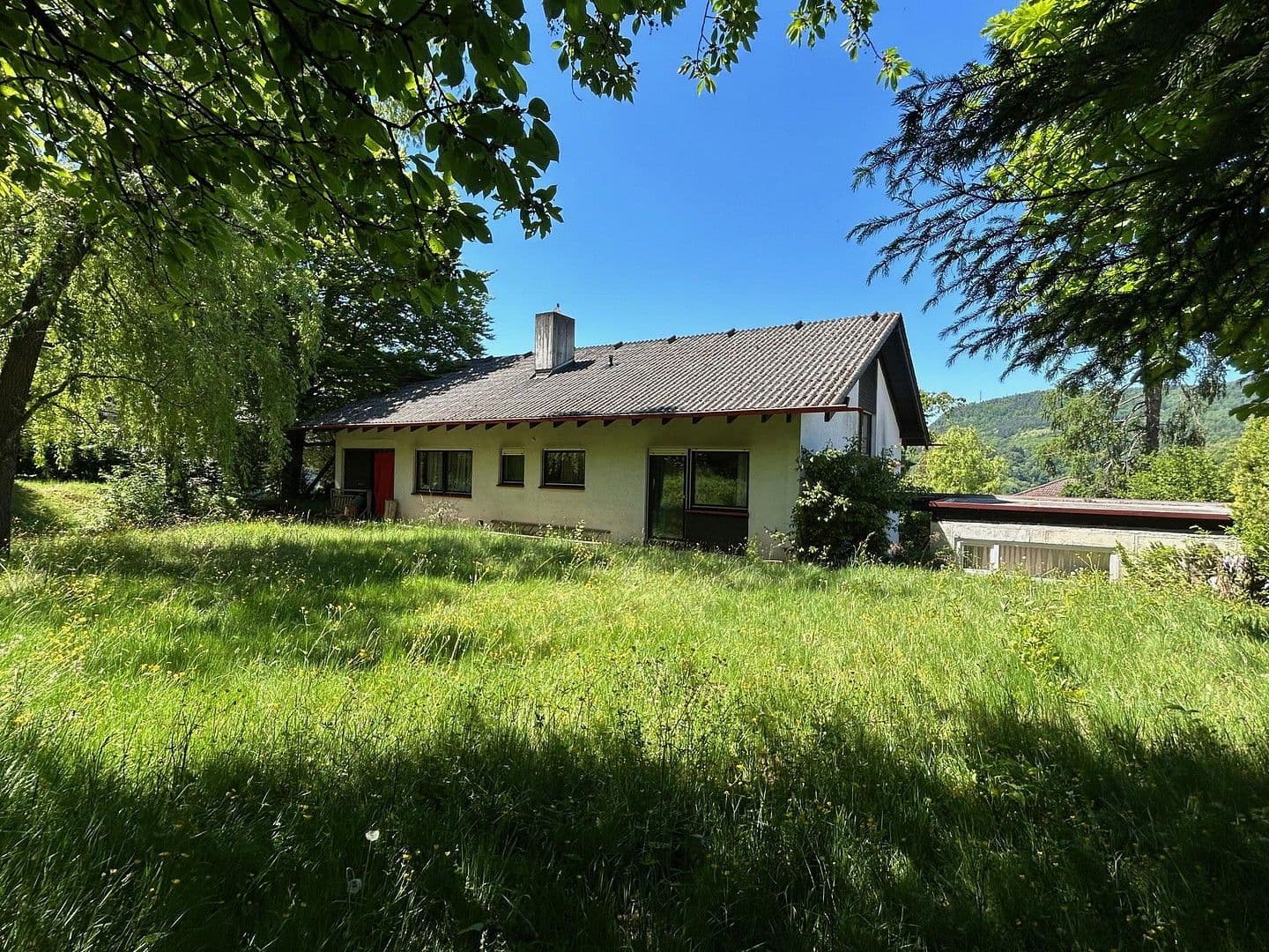 Prodej domu 157 m², pozemek 1.744 m², Annweiler am Trifels, Porýní-Falc Prodej domu 157 m², pozemek 1.744 m², Annweiler am Trifels, Porýní-Falc