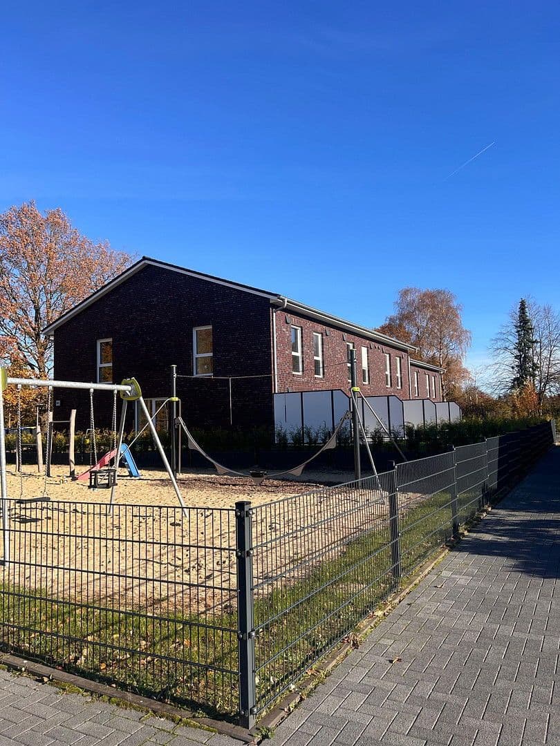 Pronájem domu 131 m², pozemek 85 m², Appelboomtwiete, 10, Alveslohe, Šlesvicko-Holštýnsko Pronájem domu 131 m², pozemek 85 m², Appelboomtwiete, 10, Alveslohe, Šlesvicko-Holštýnsko