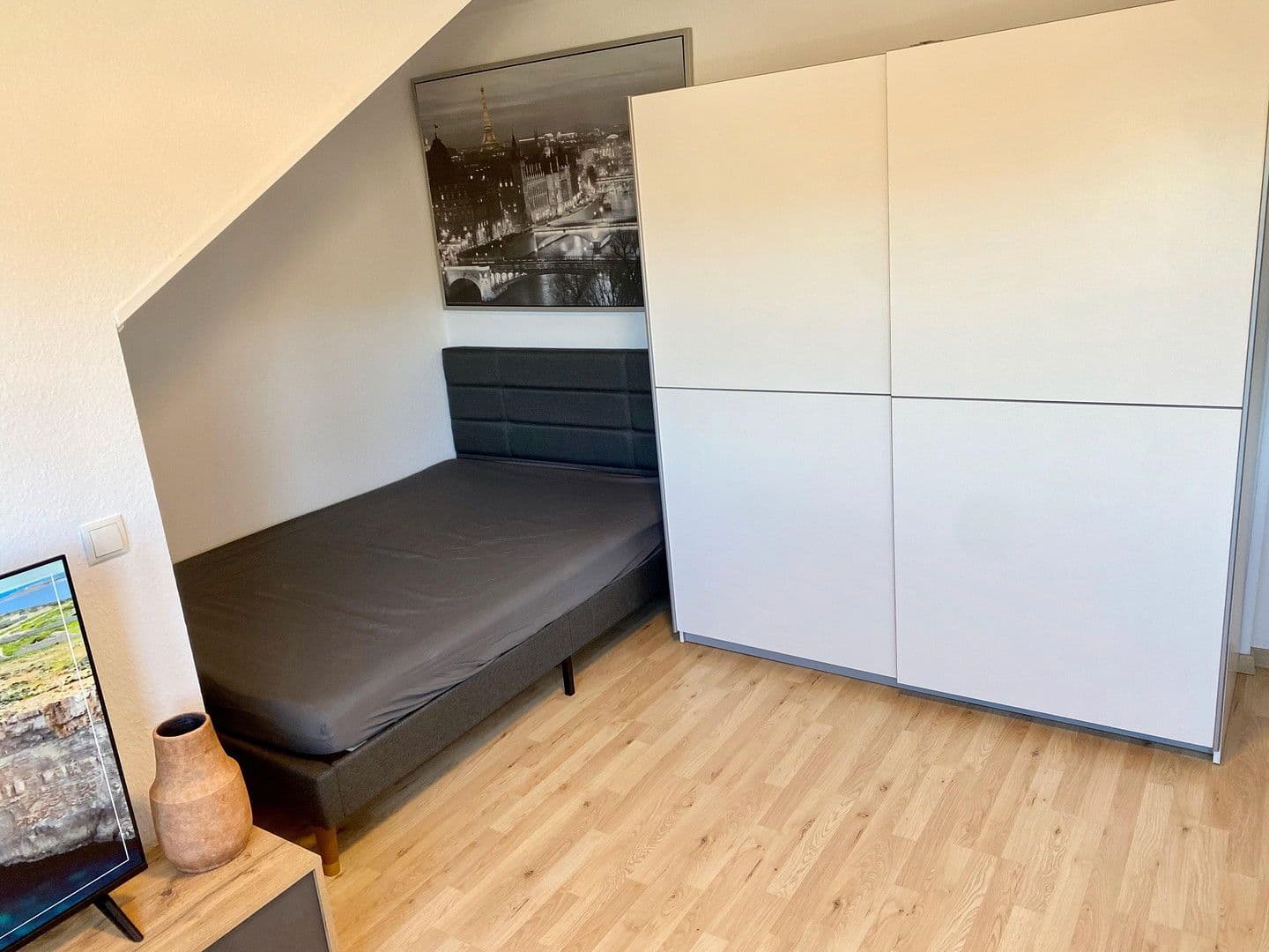 Pronájem bytu 1+1 20 m², Pfarrer-Dr.-Hoffmann-Str. 14, Wachtberg, Severní Porýní-Vestfálsko Pronájem bytu 1+1 20 m², Pfarrer-Dr.-Hoffmann-Str. 14, Wachtberg, Severní Porýní-Vestfálsko