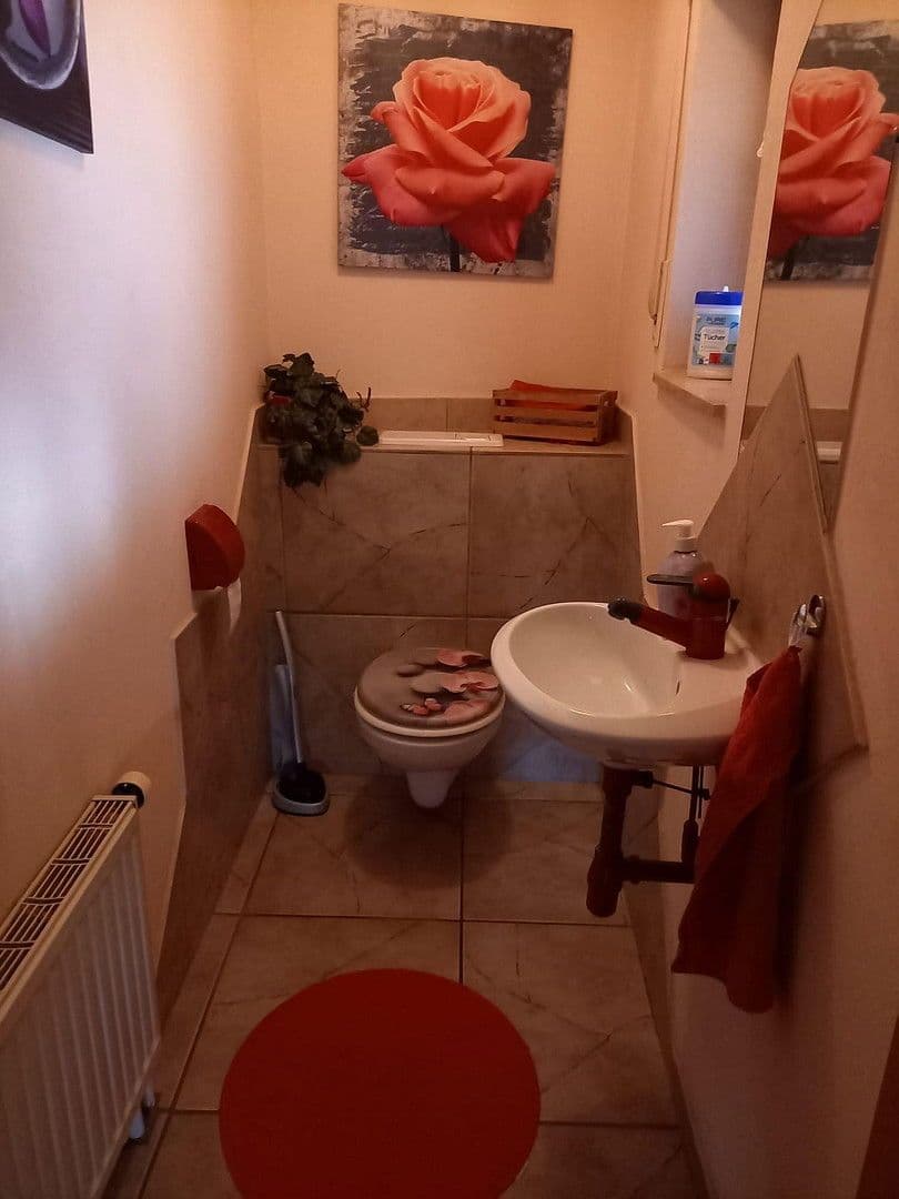 Prodej domu 220 m², pozemek 747 m², Bretten, Bádensko-Württembersko Prodej domu 220 m², pozemek 747 m², Bretten, Bádensko-Württembersko