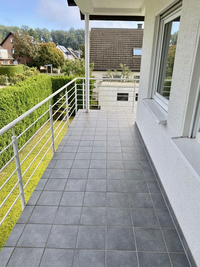 Pronájem bytu 1+1 20 m², Pfarrer-Dr.-Hoffmann-Str. 14, Wachtberg, Severní Porýní-Vestfálsko Pronájem bytu 1+1 20 m², Pfarrer-Dr.-Hoffmann-Str. 14, Wachtberg, Severní Porýní-Vestfálsko