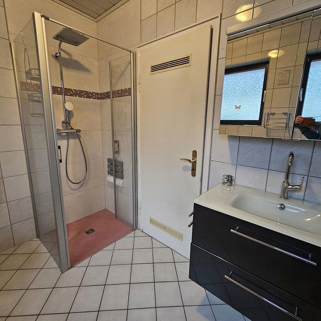 Prodej domu 260 m², pozemek 791 m², Neunkirchen, Země Sársko Prodej domu 260 m², pozemek 791 m², Neunkirchen, Země Sársko