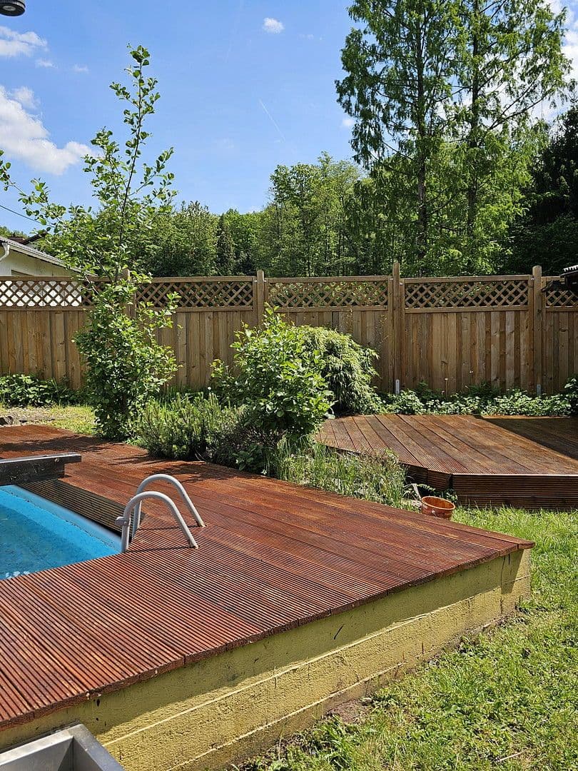 Prodej domu 260 m², pozemek 791 m², Neunkirchen, Země Sársko Prodej domu 260 m², pozemek 791 m², Neunkirchen, Země Sársko