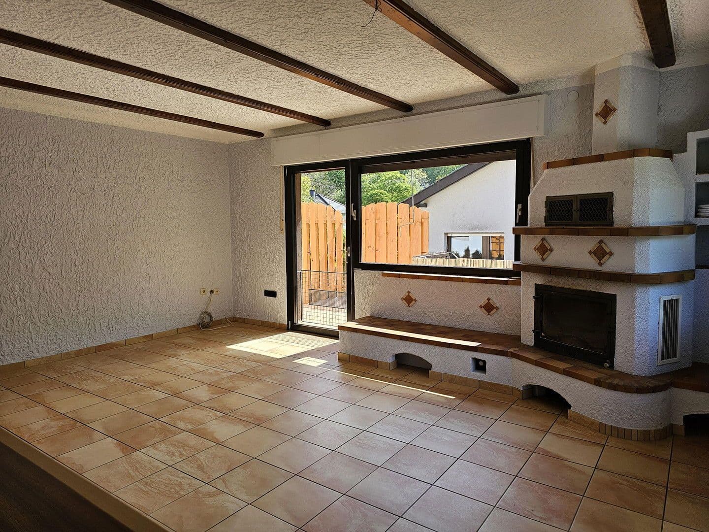 Prodej domu 260 m², pozemek 791 m², Neunkirchen, Země Sársko Prodej domu 260 m², pozemek 791 m², Neunkirchen, Země Sársko